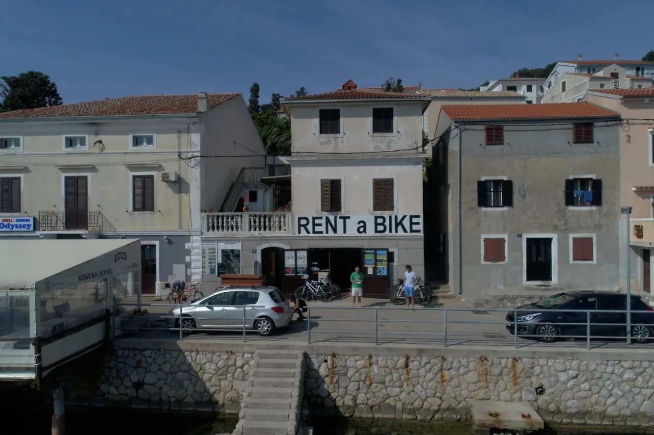 Pleasant Apartment With Seaview Mali Losinj