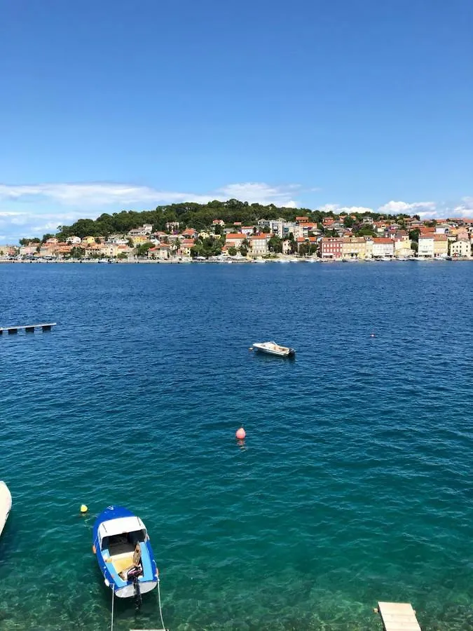 Pleasant Apartment With Seaview Mali Losinj 0*,